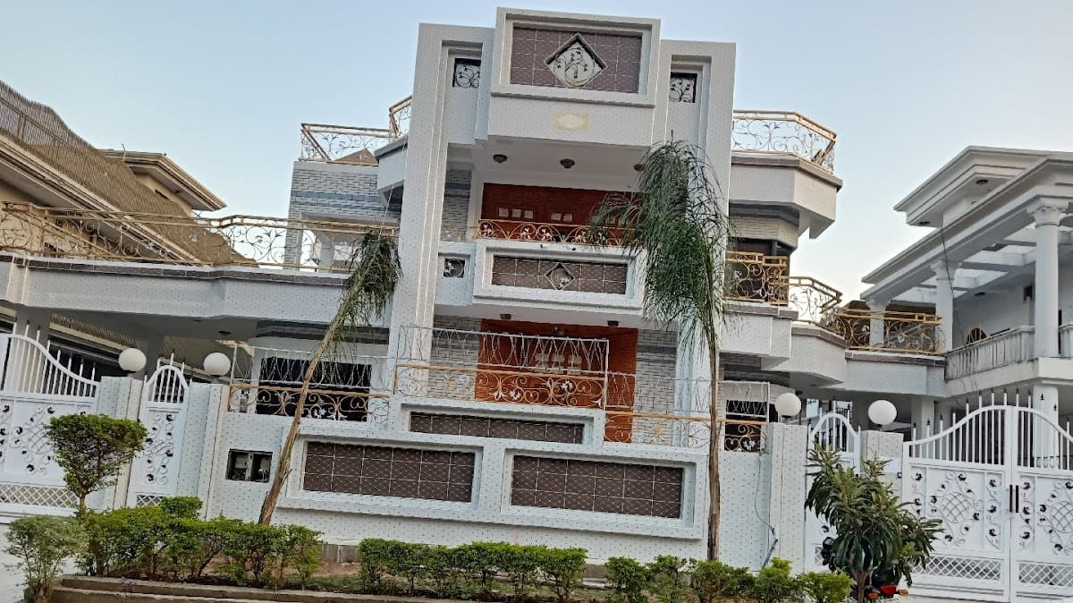 Students Shelter Girls Hostel Islamabad i-8/3 Branch photo