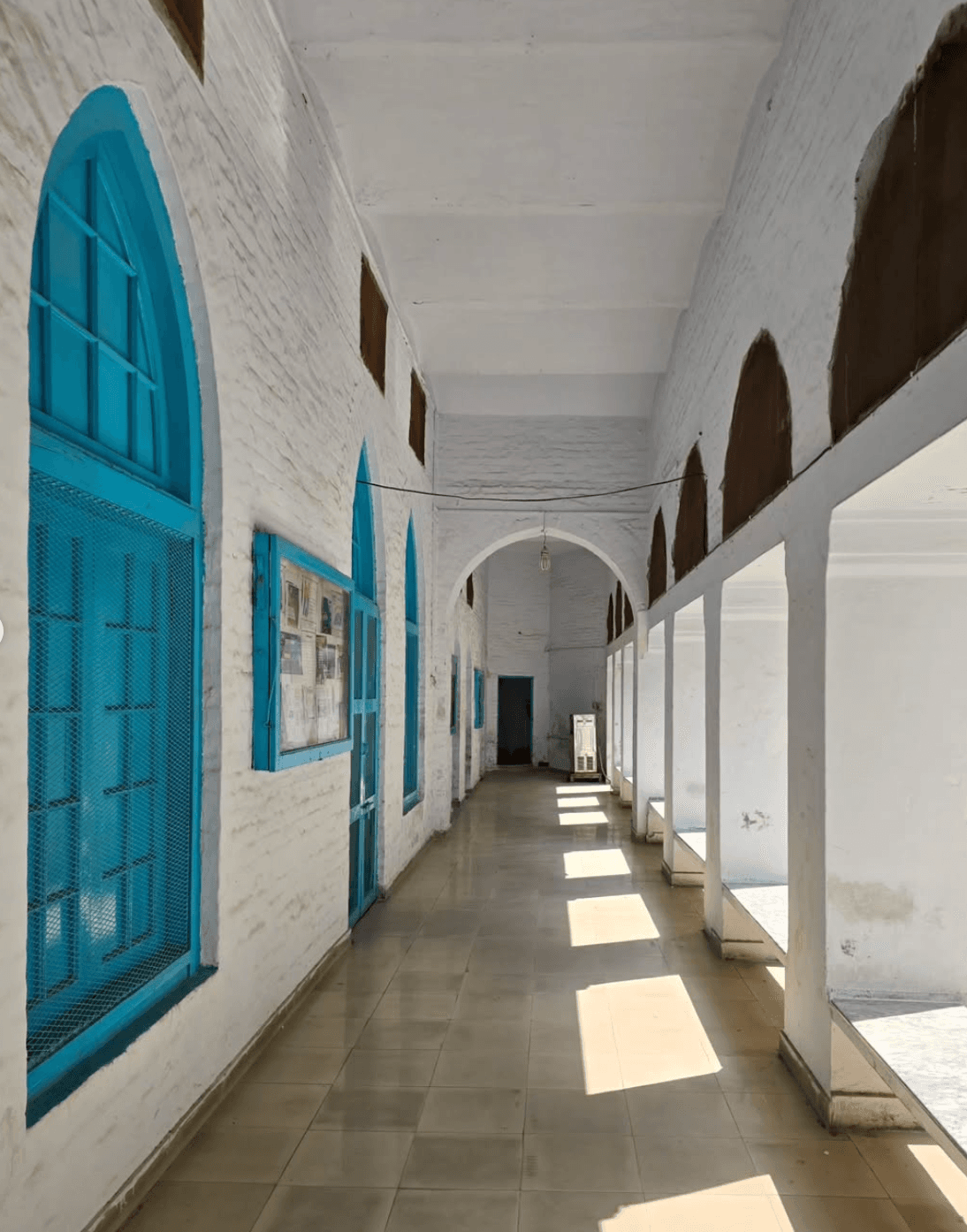 YMCA Hostel Lahore | Best Girls Hostel on Mall Road Lahore | Secure | Clean | Affordable | Mess | Common Room & Study photo
