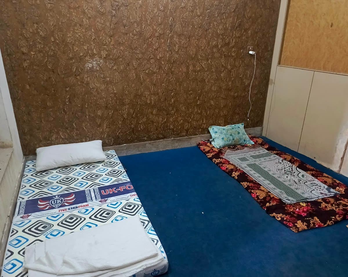 Al-jannat Boys Hostel photo