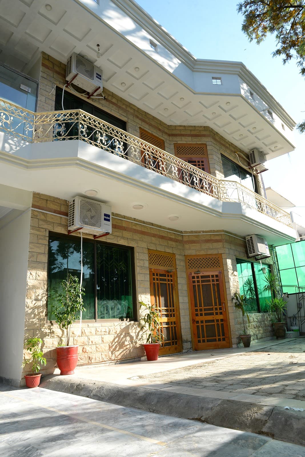 Royal Continental photo
